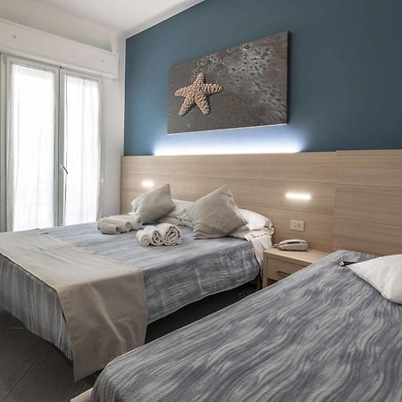 Hotel Esperia Cattolica Luaran gambar