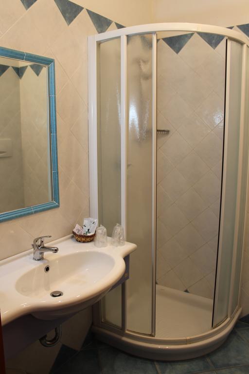 Hotel Esperia Cattolica Bilik gambar