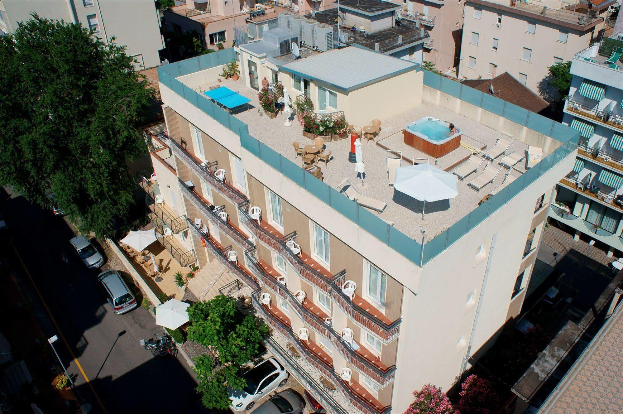 Hotel Esperia Cattolica Luaran gambar