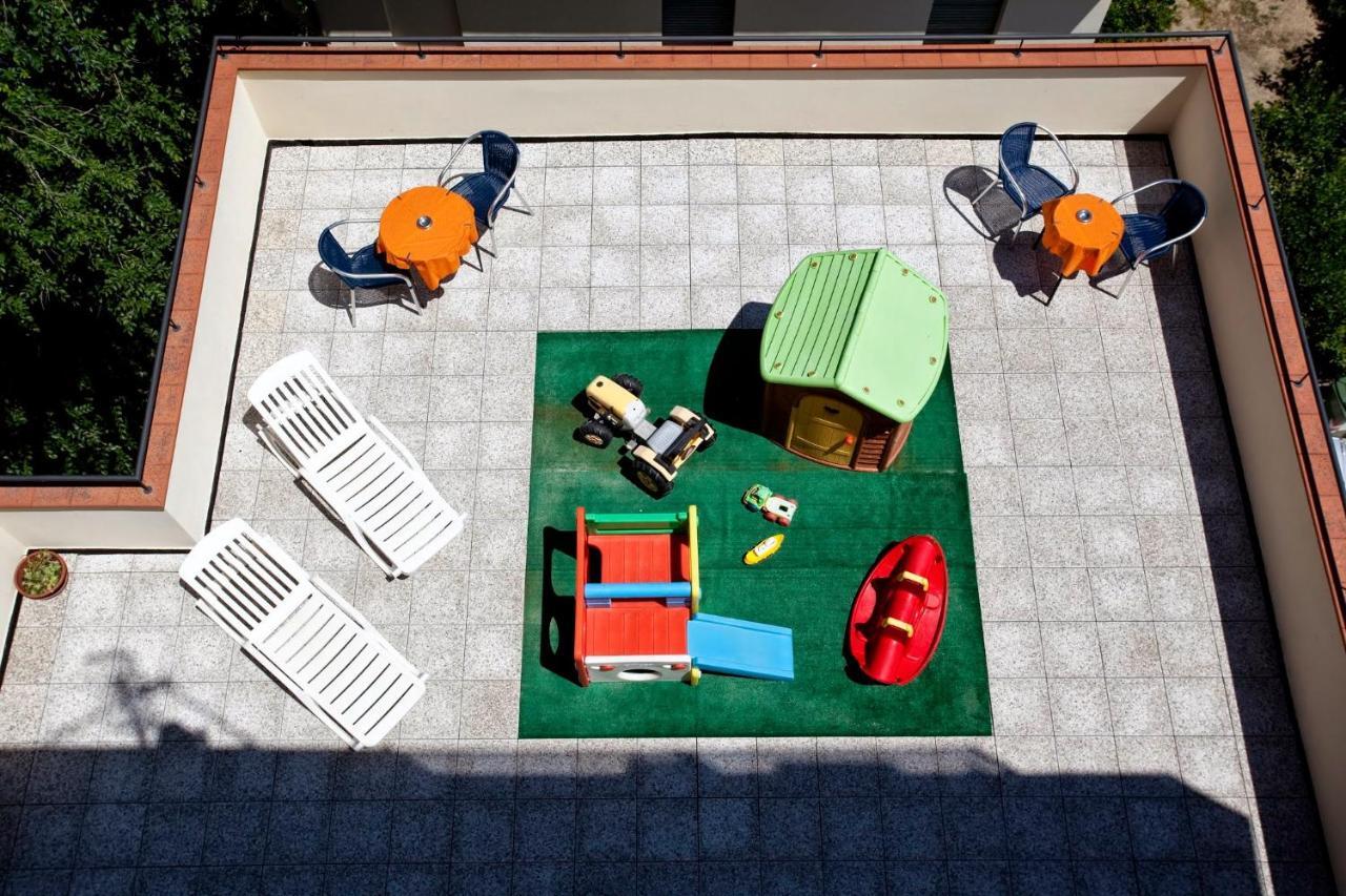 Hotel Esperia Cattolica Luaran gambar