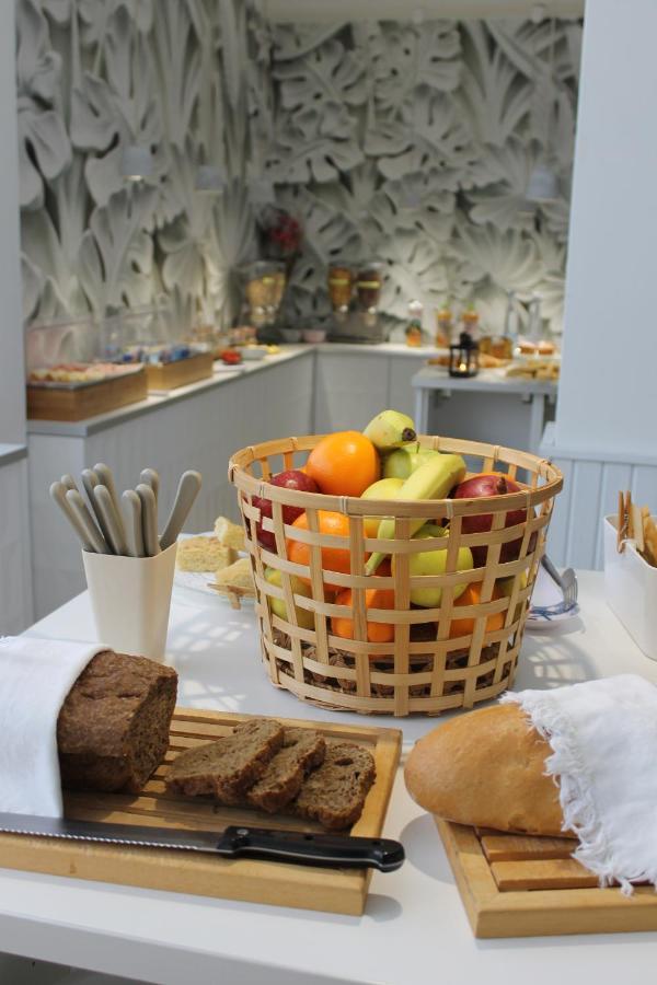 Hotel Esperia Cattolica Luaran gambar