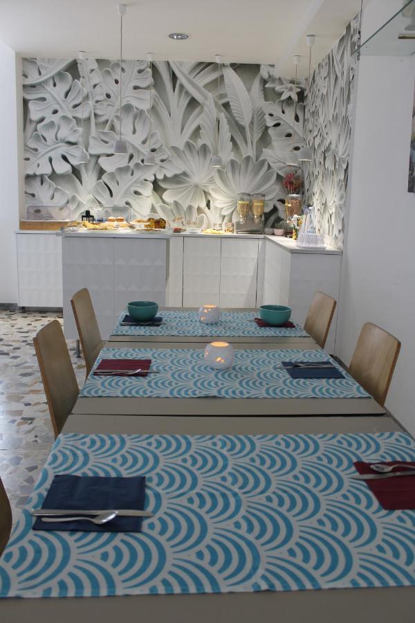Hotel Esperia Cattolica Luaran gambar